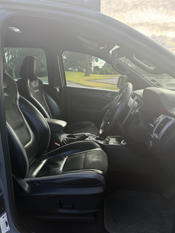 2018 Ford Ranger RAPTOR 2.0D/4WD/10AT Carousel 3