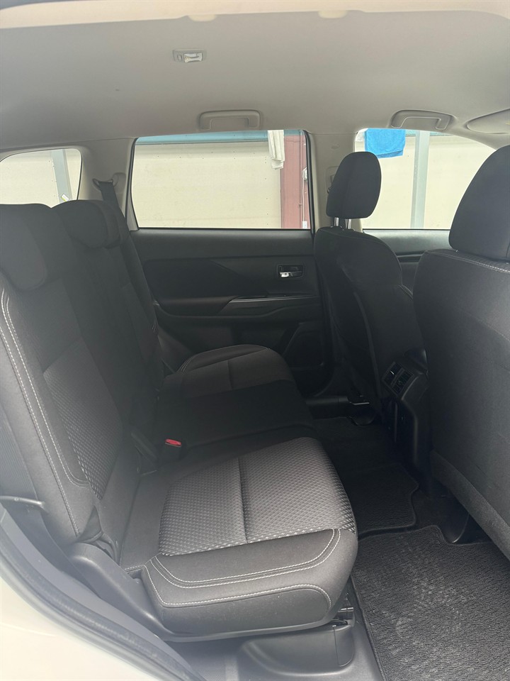2019 Mitsubishi Outlander 4WD Carousel 7