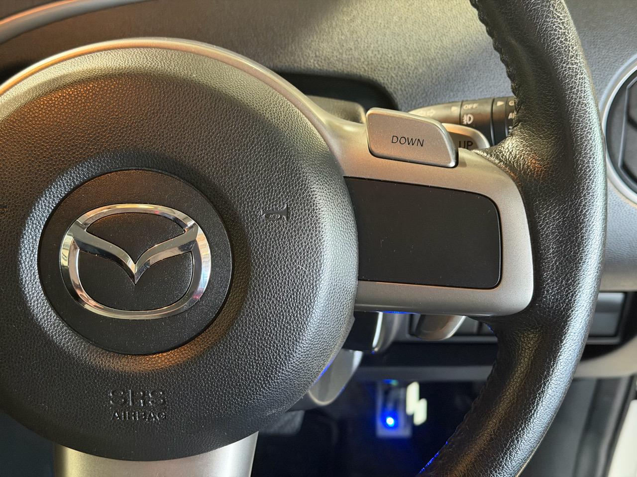 2017 Mazda Biante Granz Sky-Active Carousel 7