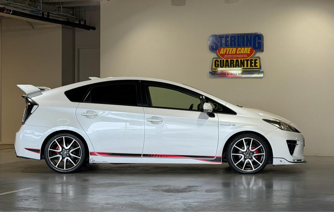 2012 Toyota Prius S Touring G's Collage 1