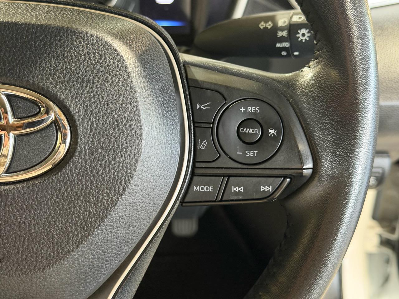 2021 Toyota Corolla Touring Hybrid-S Carousel 8