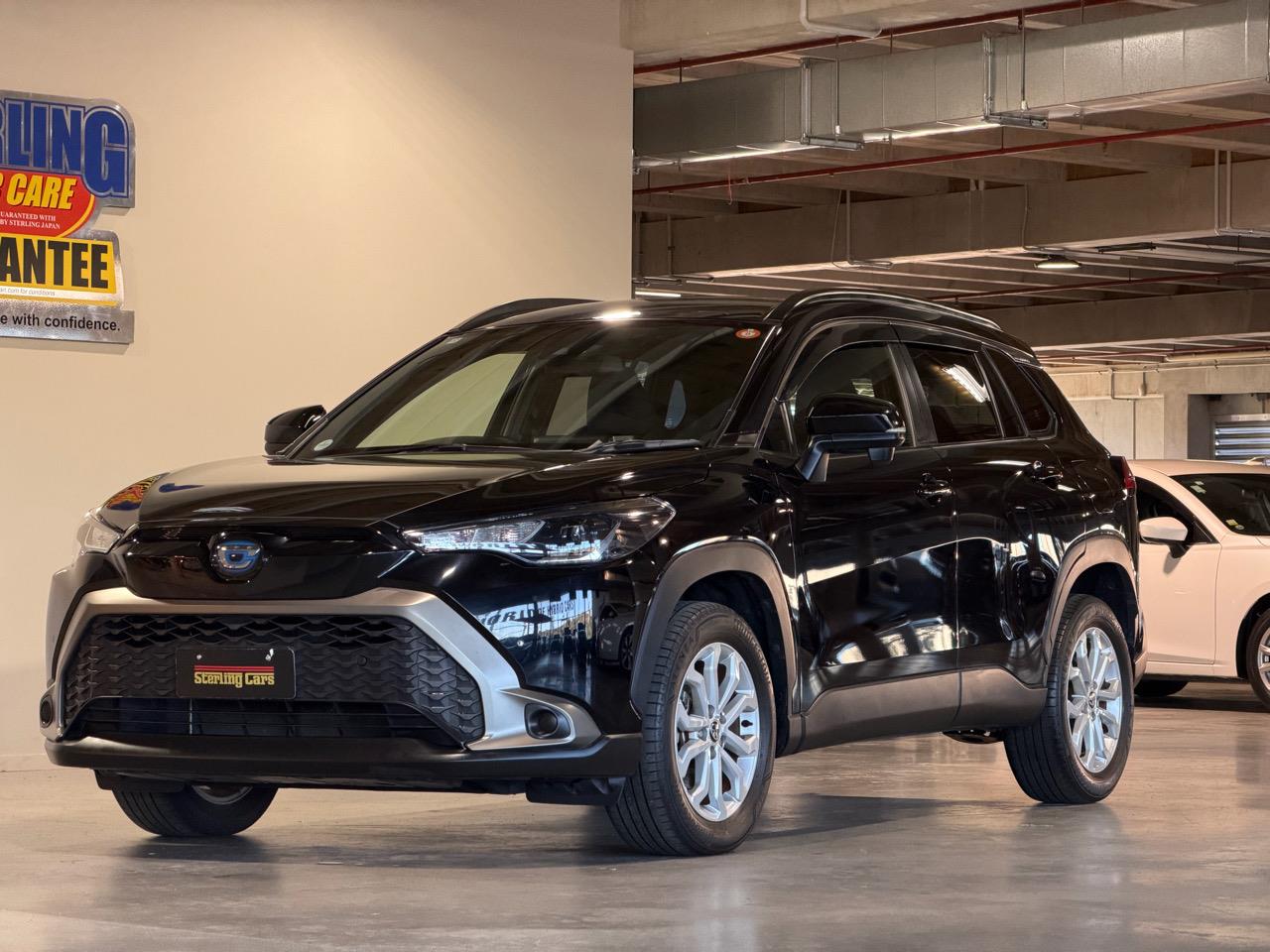 2022 Toyota Corolla Cross HYBRID-S Carousel 11