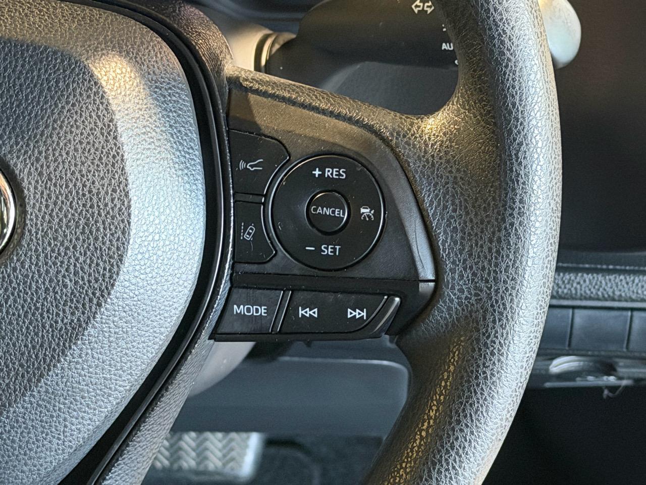 2020 Toyota Corolla Touring Hybrid G-X Plus Carousel 6