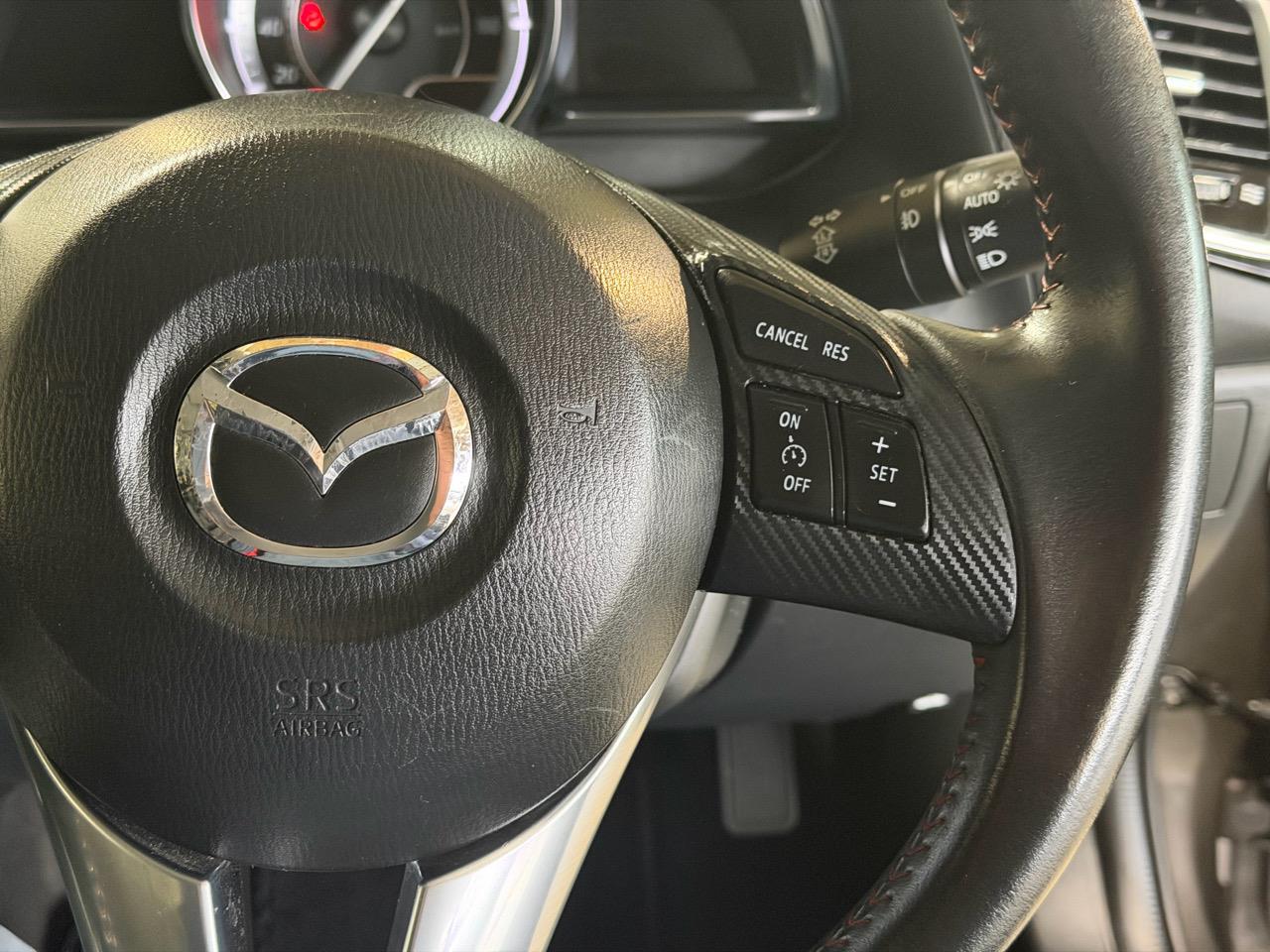 2015 Mazda Axela Hybrid S Carousel 7