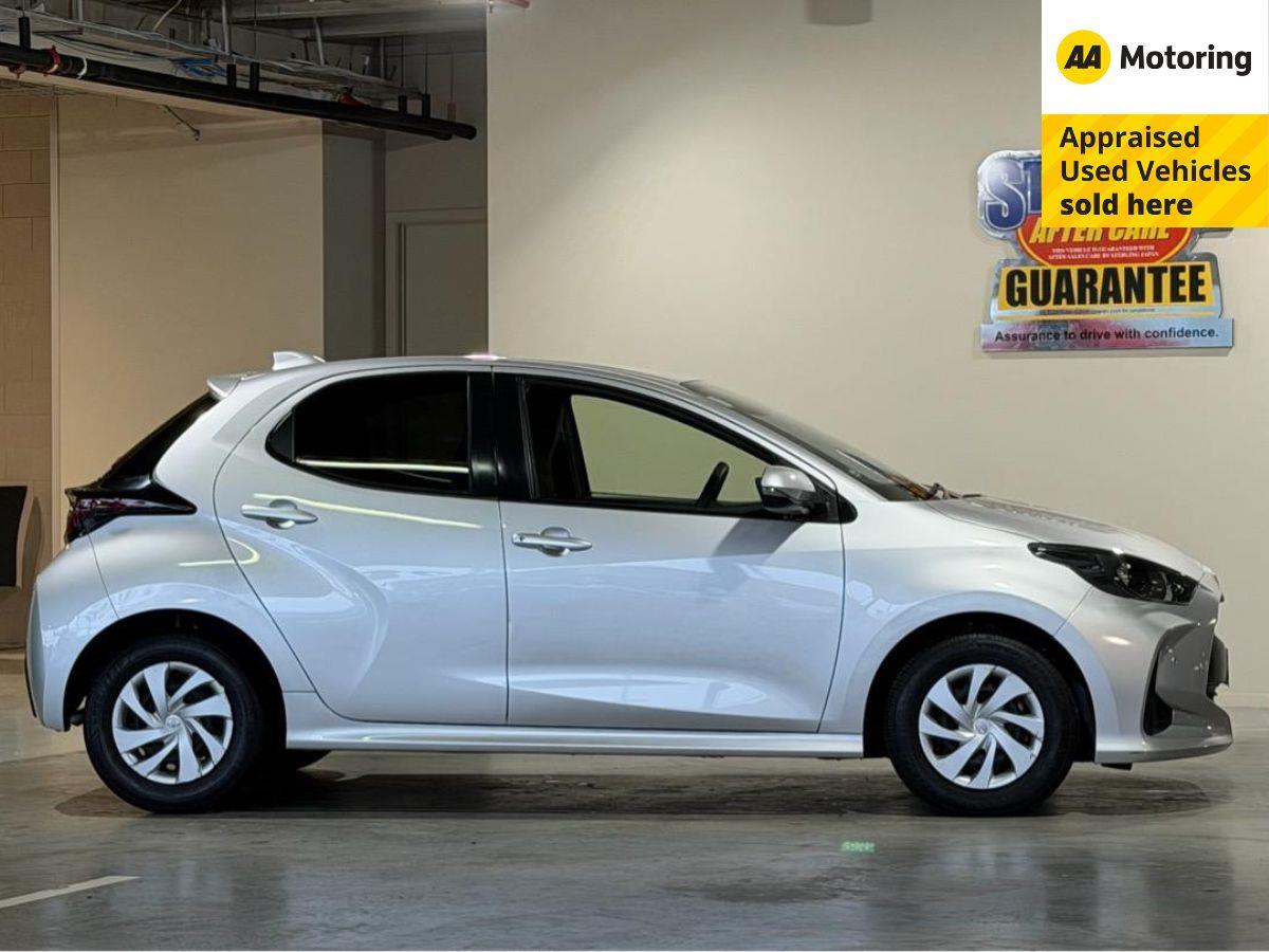 2021 Toyota Yaris Hybrid X Carousel 1