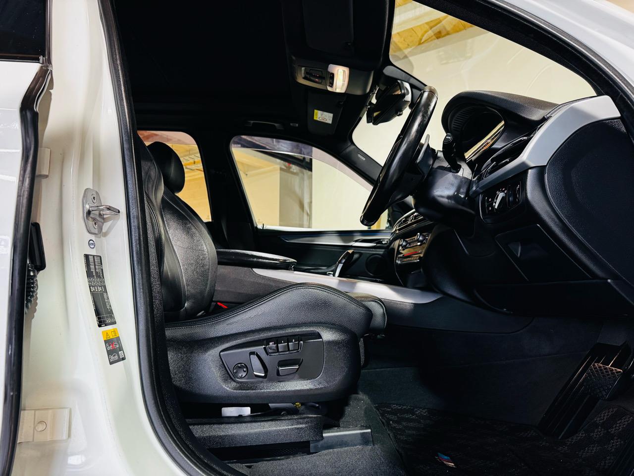 2016 BMW X5 X Drive 40E - M Sports Carousel 4