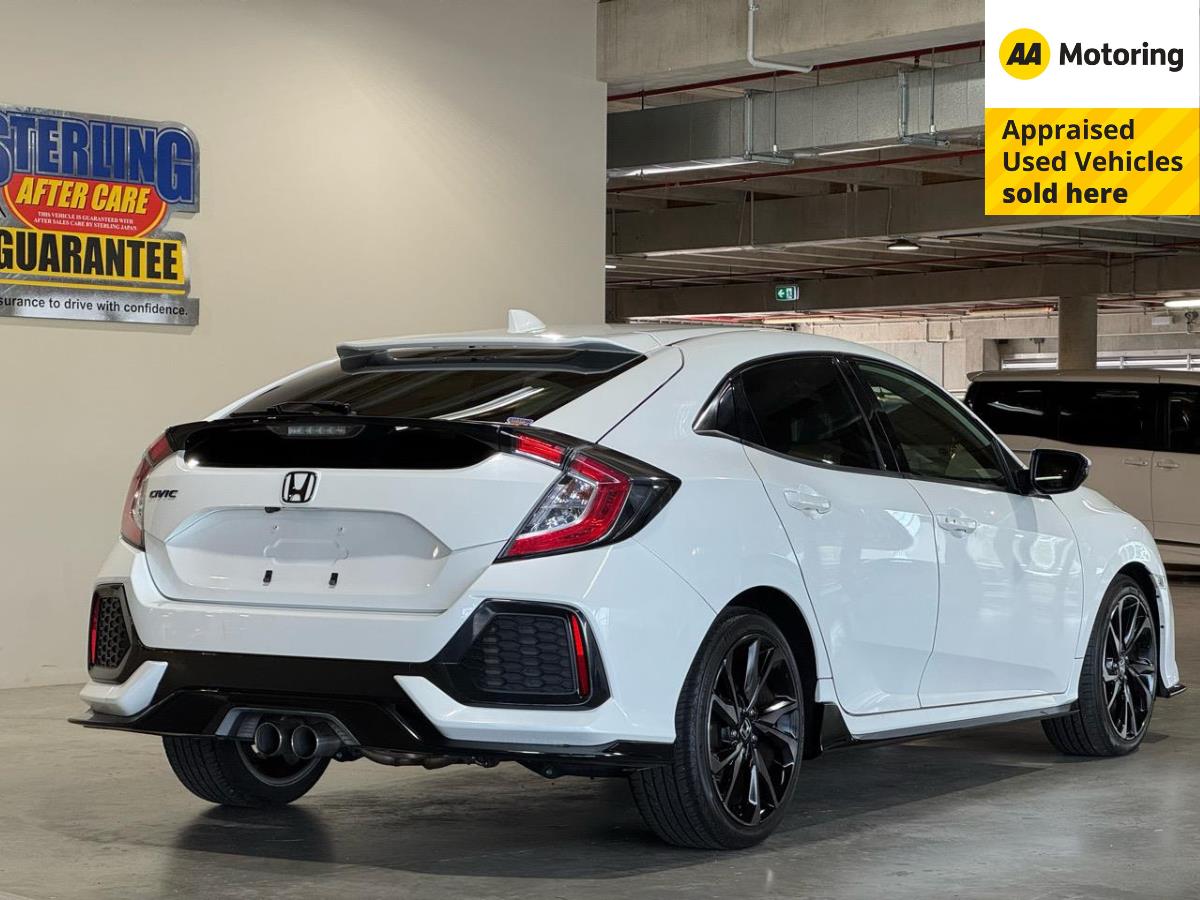 2018 Honda Civic Hatchback Carousel 18