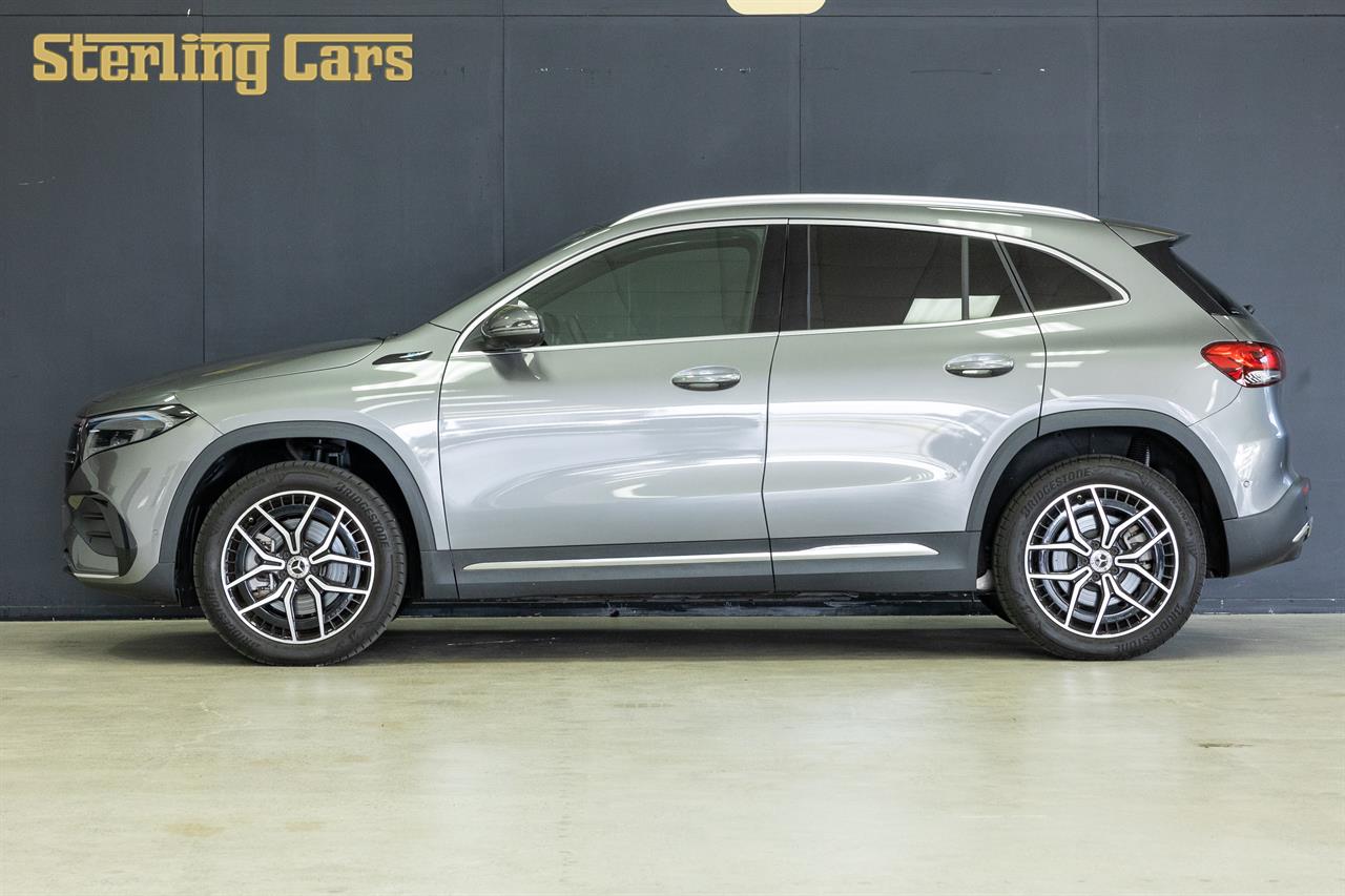 2021 Mercedes-Benz EQA EQA250 AMG-Line Carousel 12