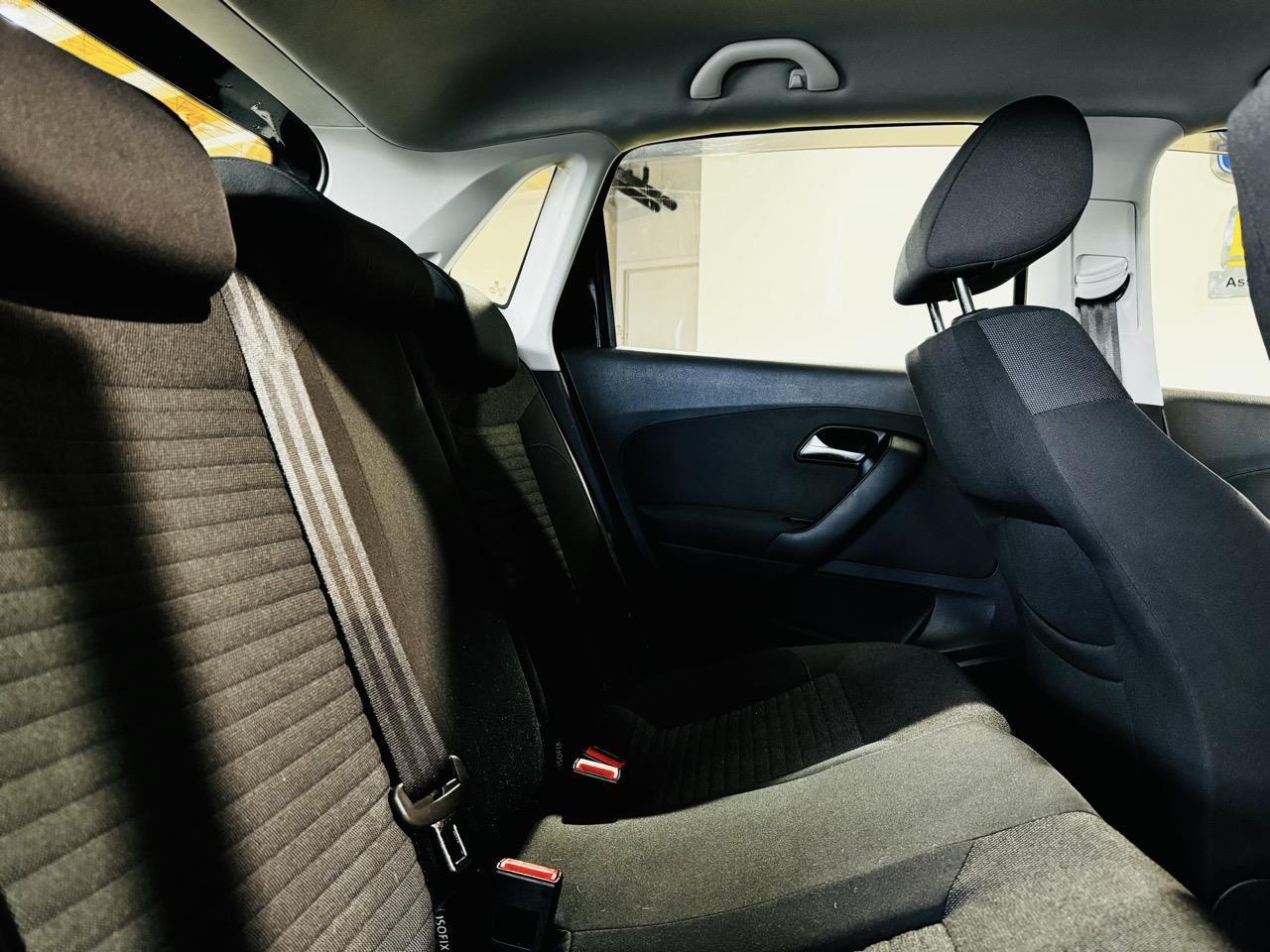 2012 Volkswagen Polo TSI Comfortline B Motion Carousel 3