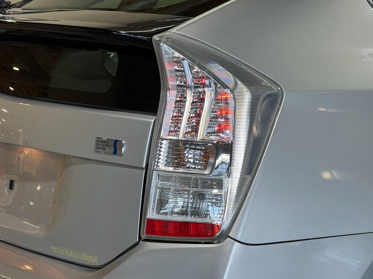 2012 Toyota Prius S -Grade Carousel 1