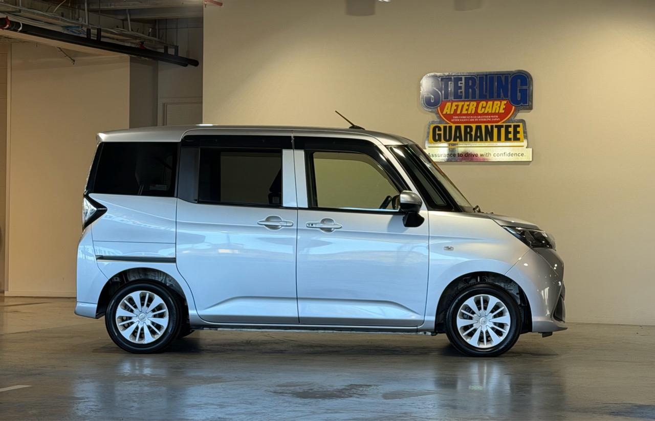 2018 Toyota Tank XS Carousel 1