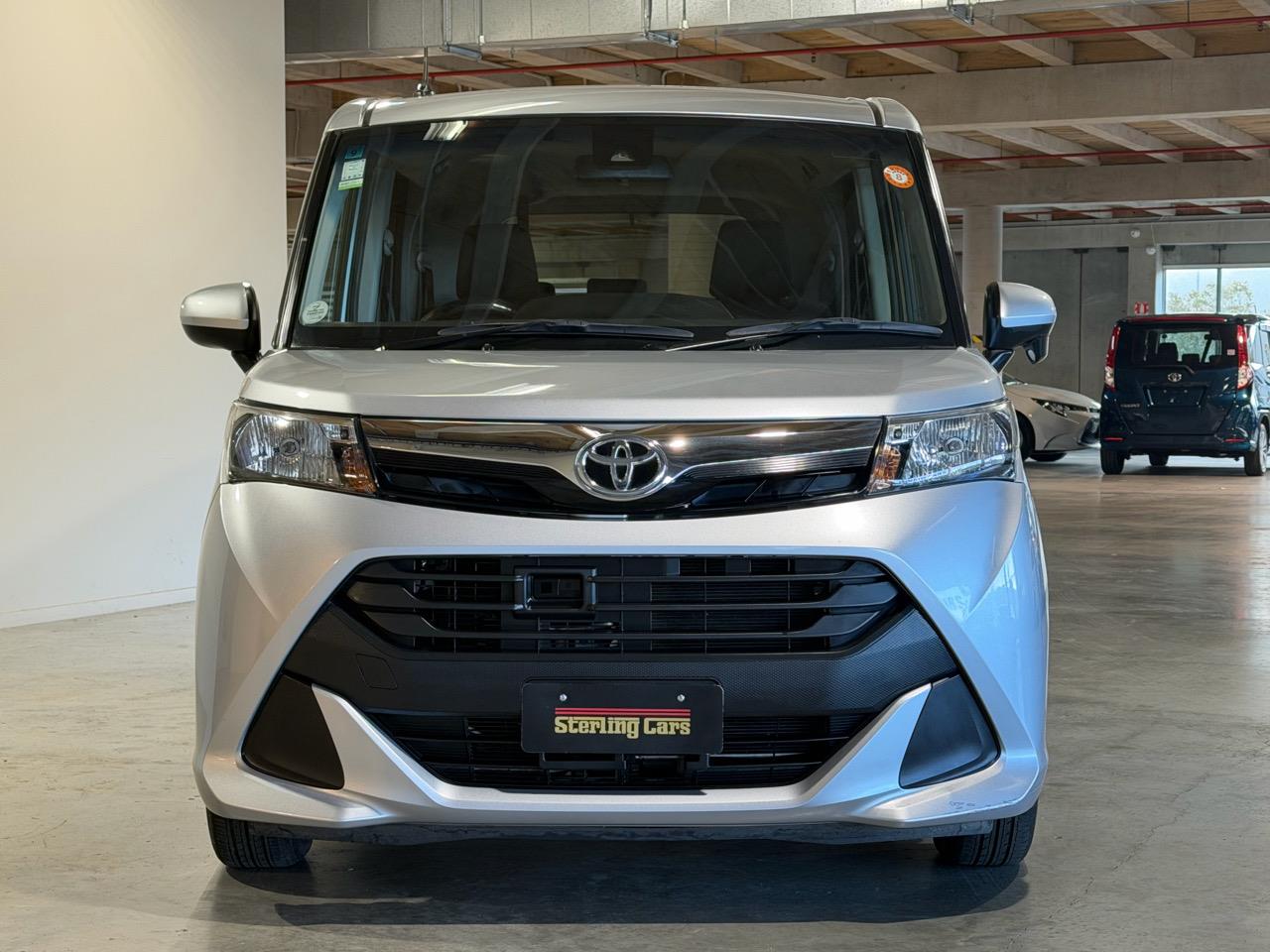 2018 Toyota Tank XS Carousel 10