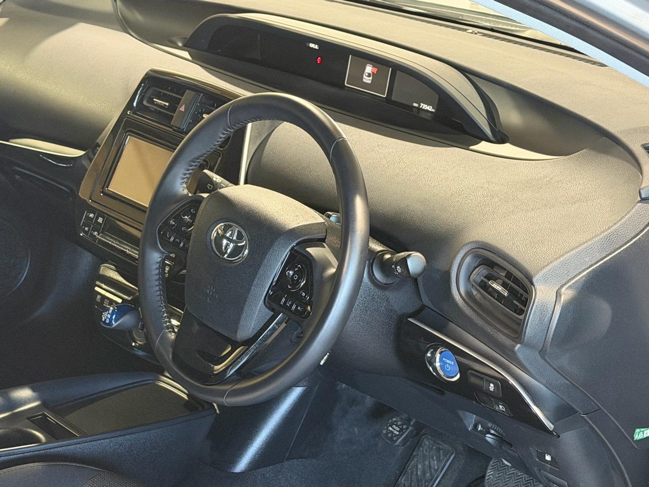2020 Toyota Prius S -Grade Carousel 6