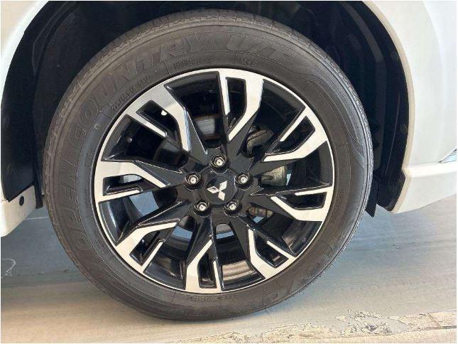 2017 Mitsubishi Outlander PHEV -G Navi Package Carousel 1