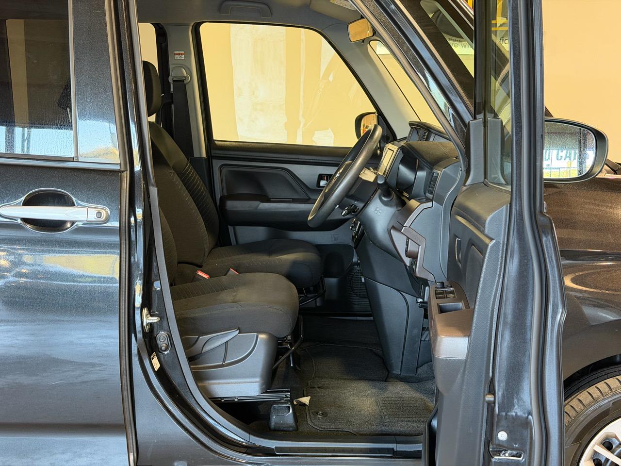 2018 Toyota Roomy G-GRADE Carousel 18