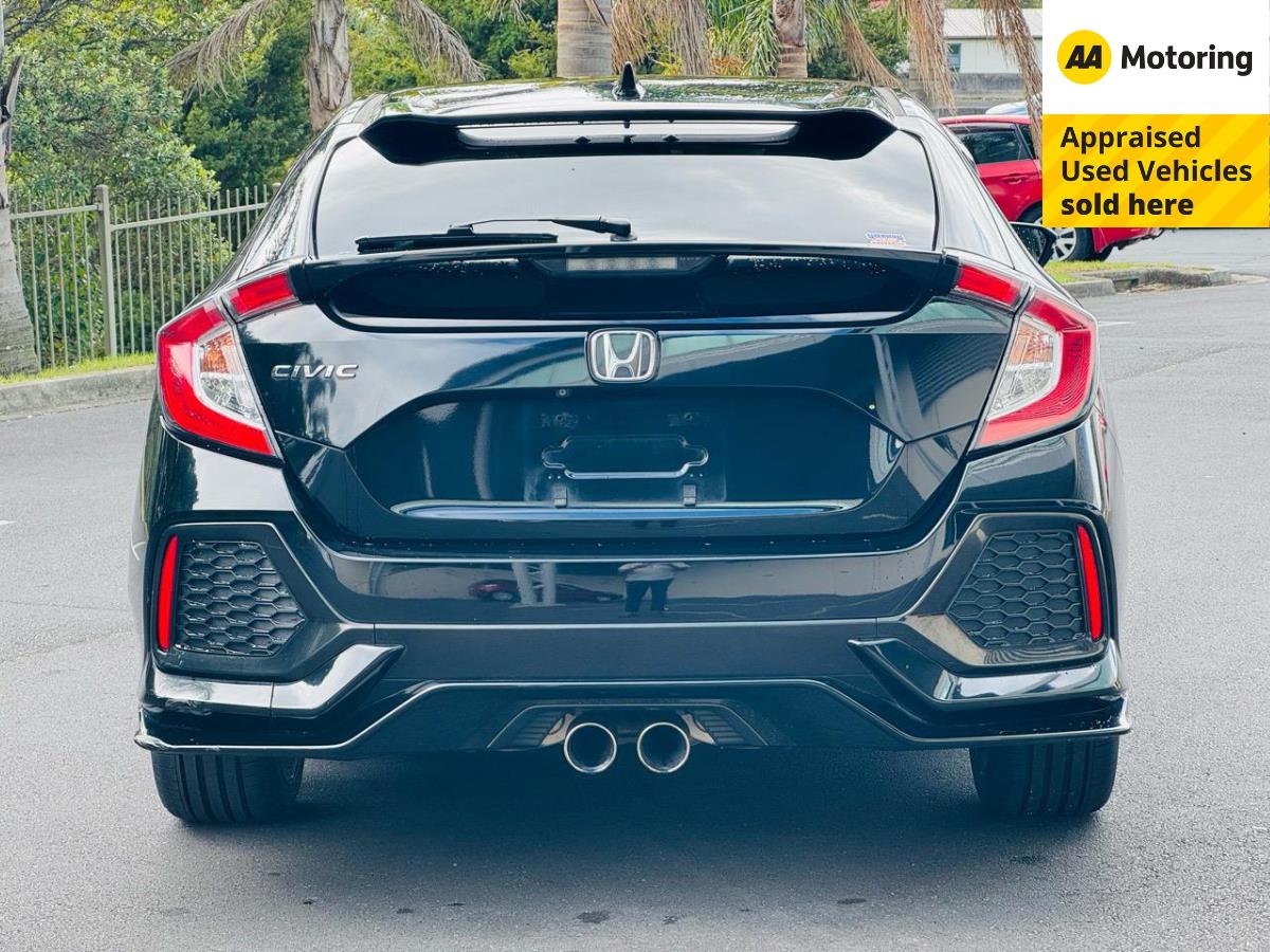 2019 Honda Civic Hatchback Carousel 15