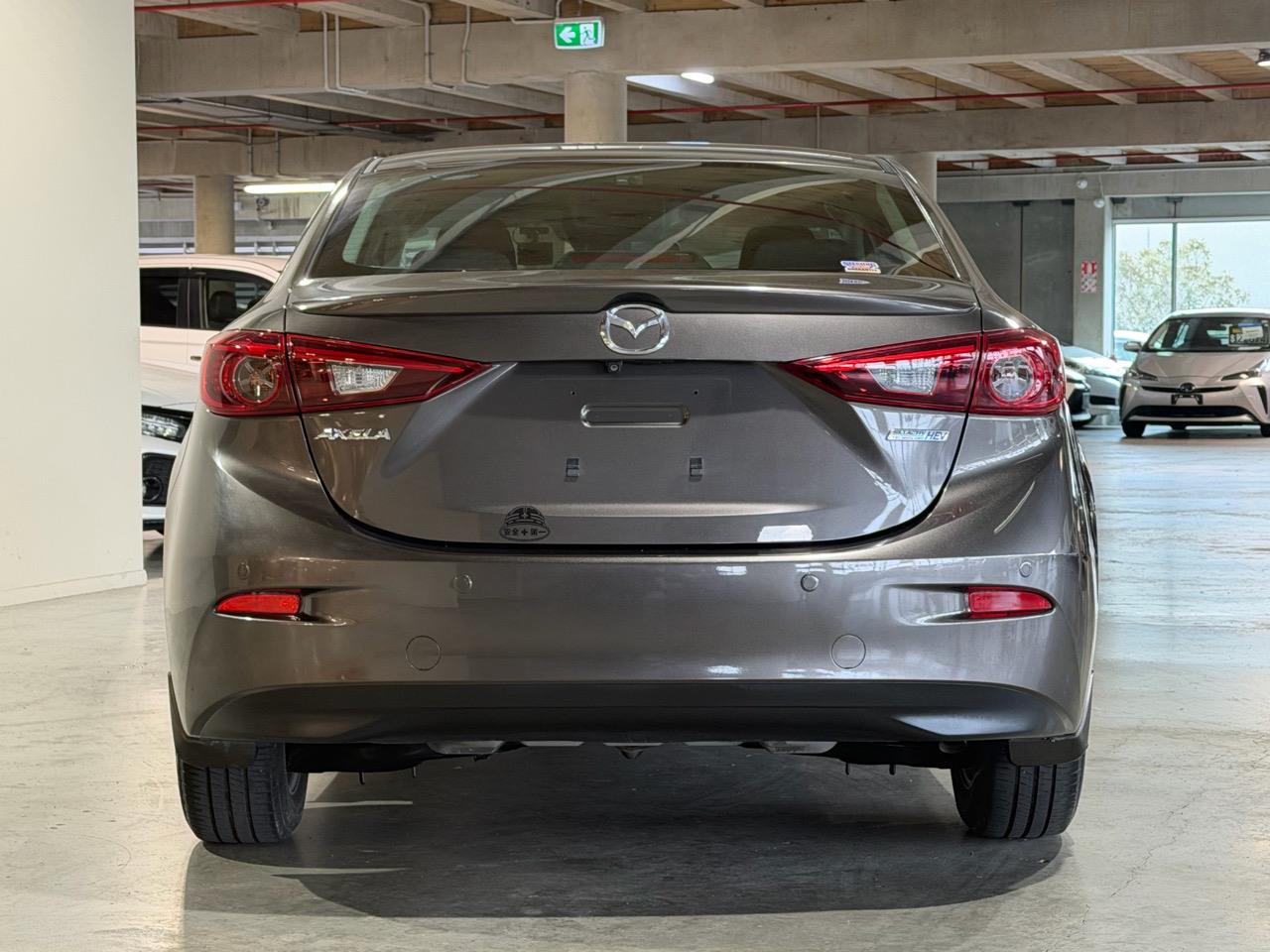 2015 Mazda Axela Hybrid S Carousel 16