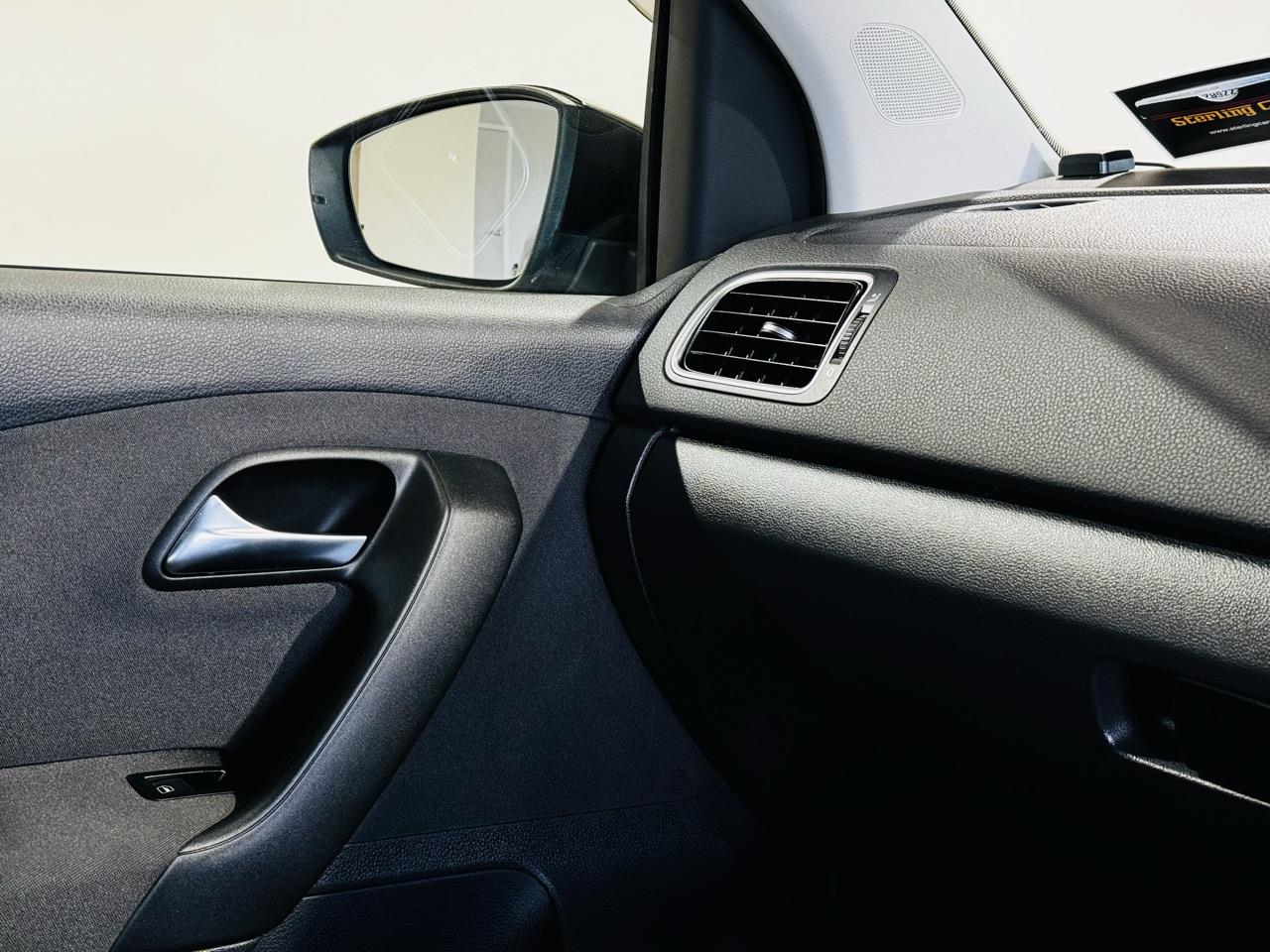 2012 Volkswagen Polo TSI Comfortline B Motion Carousel 4