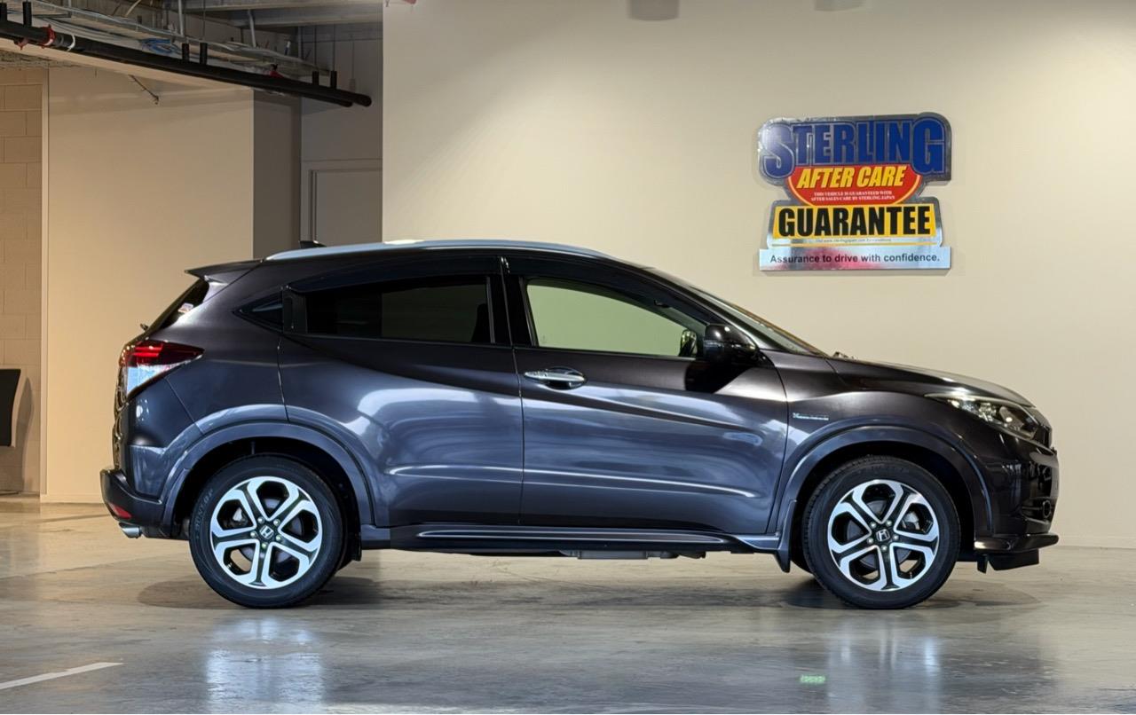 2014 Honda Vezel Hybrid Z Carousel 1