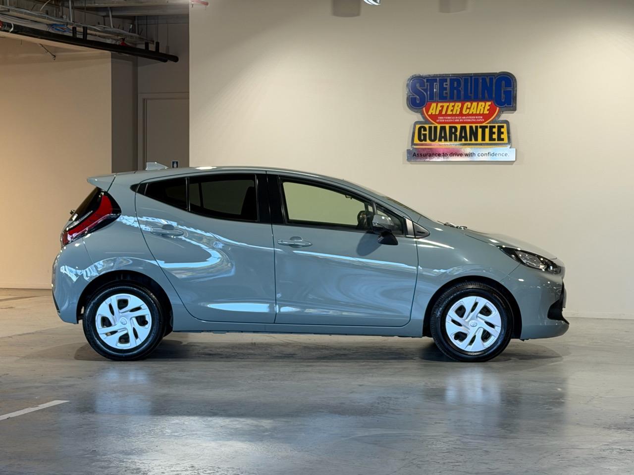 2022 Toyota Aqua X-GRADE Carousel 12
