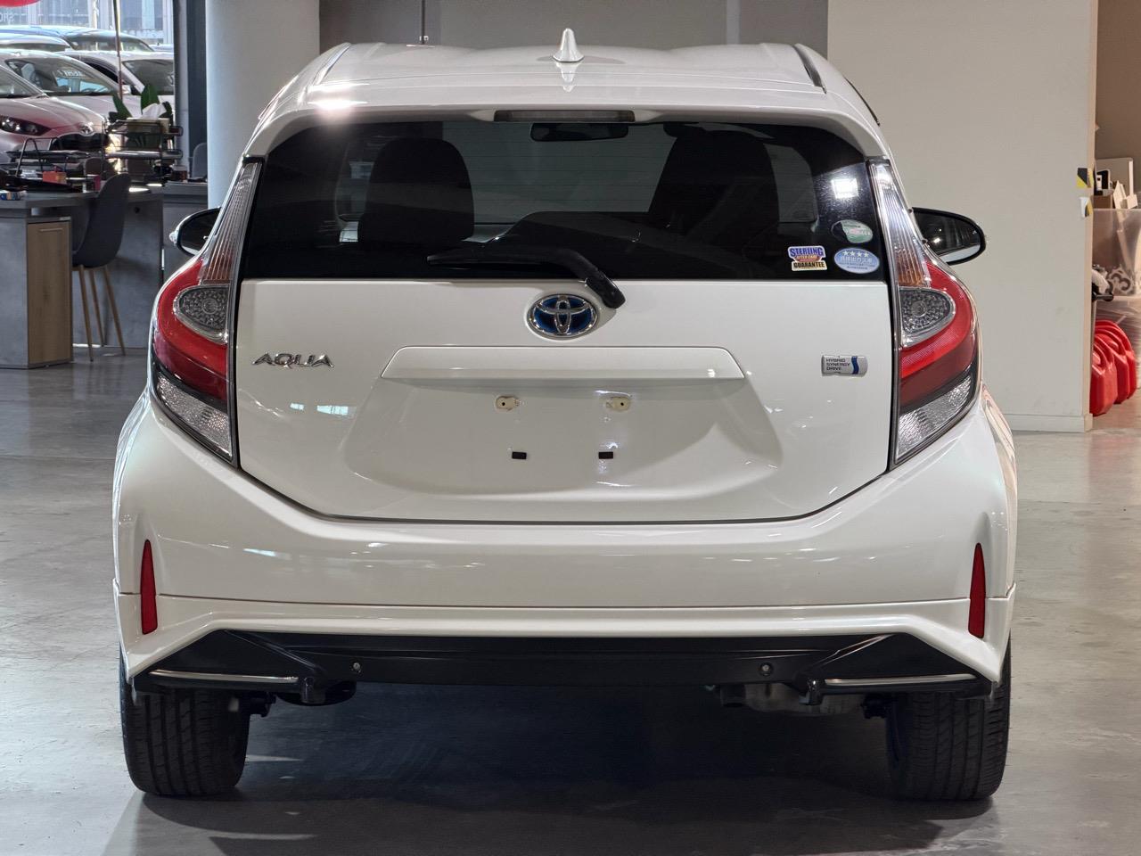 2018 Toyota Aqua "S Grade" Carousel 15