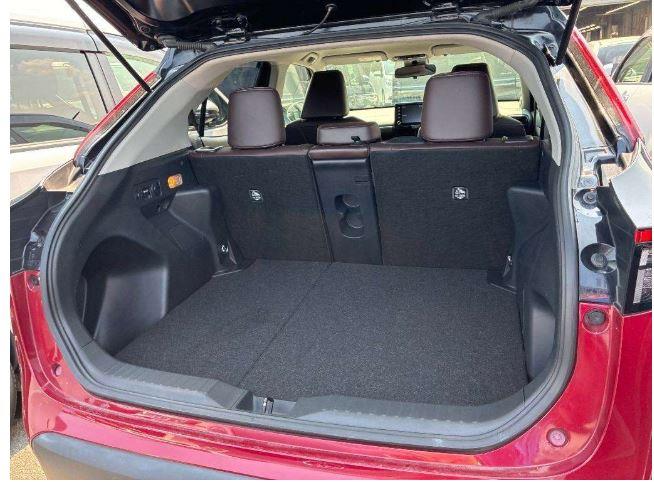 second hand 2020 Toyota Yaris Cross HYBRID-Z for sale NZ Collage 1