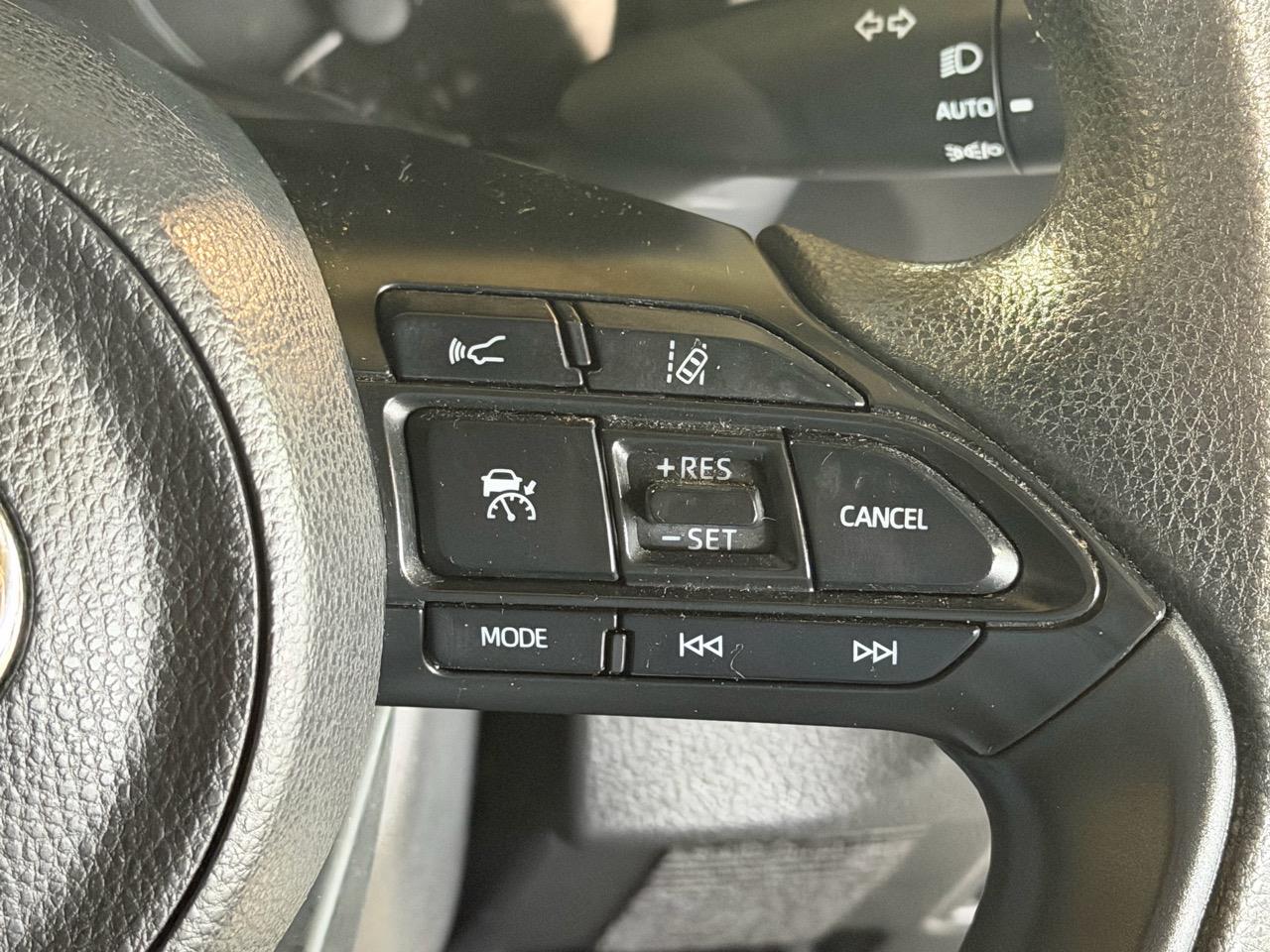 2021 Toyota Yaris Hybrid X Carousel 8