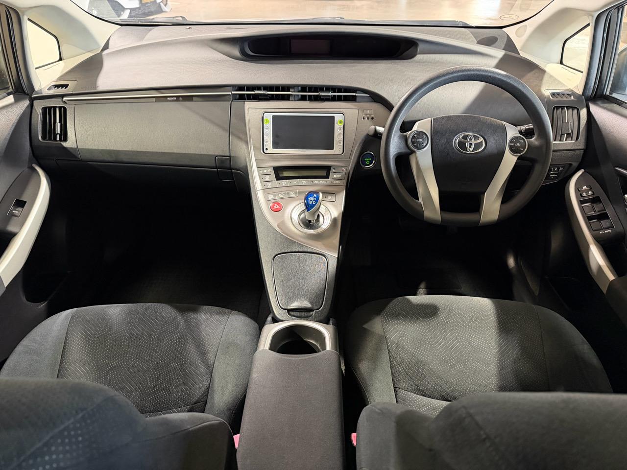 2012 Toyota Prius S -Grade Carousel 5