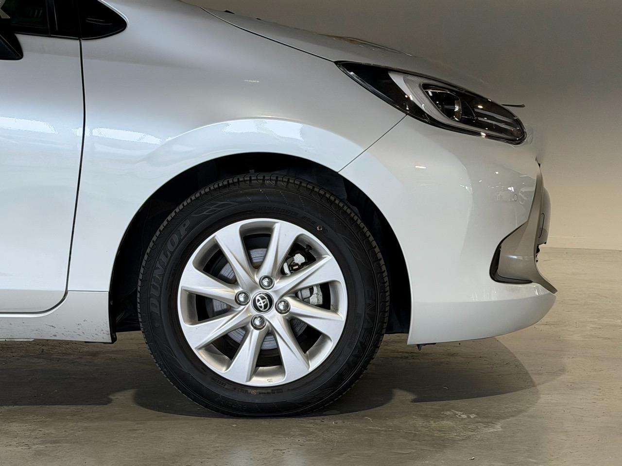 2021 Toyota Aqua Z-GRADE Carousel 2