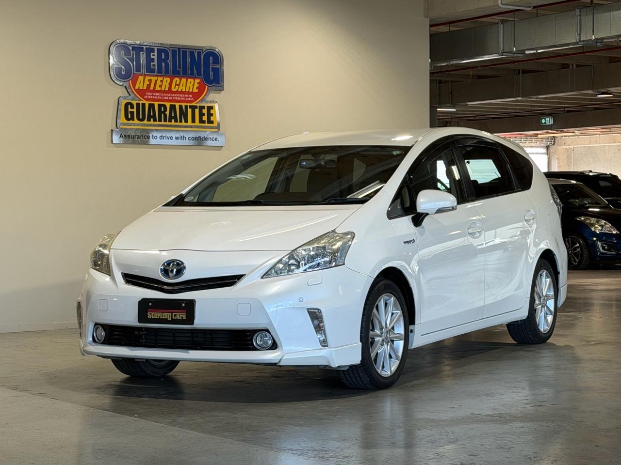 2013 Toyota Prius ALPHA S-TOURING Carousel 13