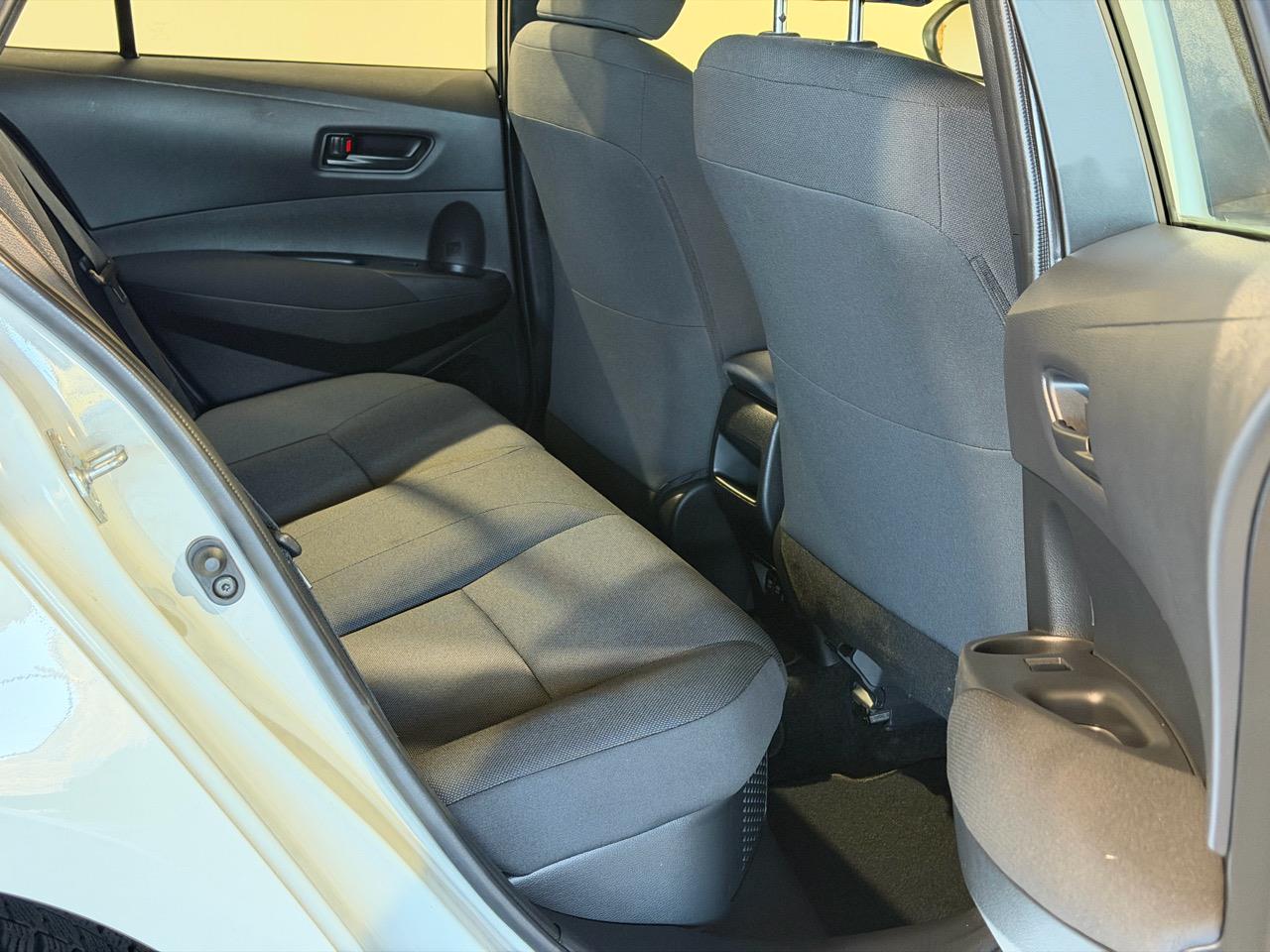 2020 Toyota Corolla Touring Hybrid G-X Plus Carousel 4