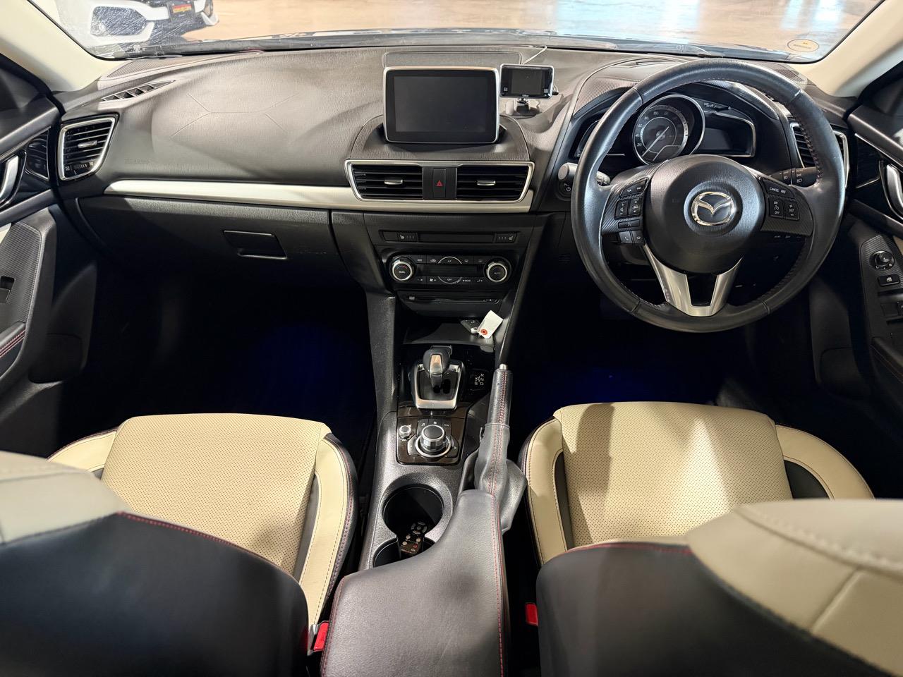 2014 Mazda Axela Hybrid S-L Package Carousel 5