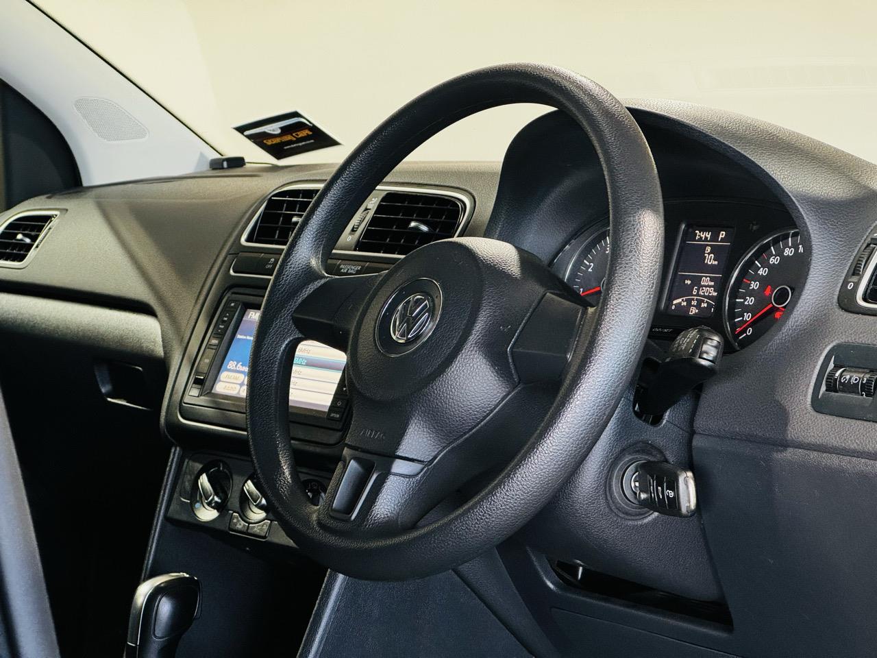 2012 Volkswagen Polo TSI Comfortline B Motion Carousel 1