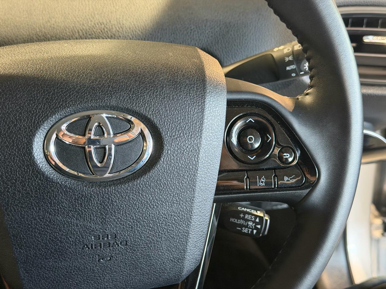 2020 Toyota Prius S -Grade Carousel 7