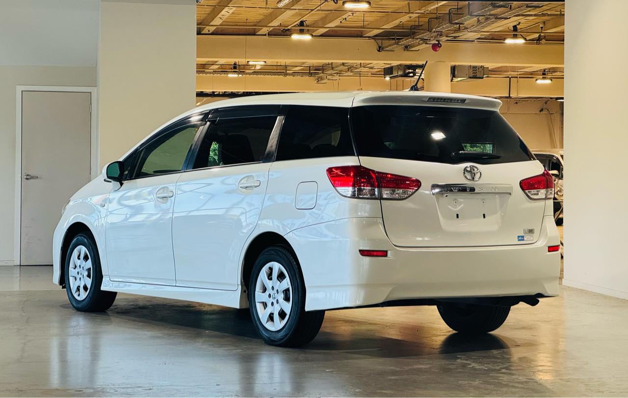 2012 Toyota Wish 1.8X HID SELECTION Carousel 13