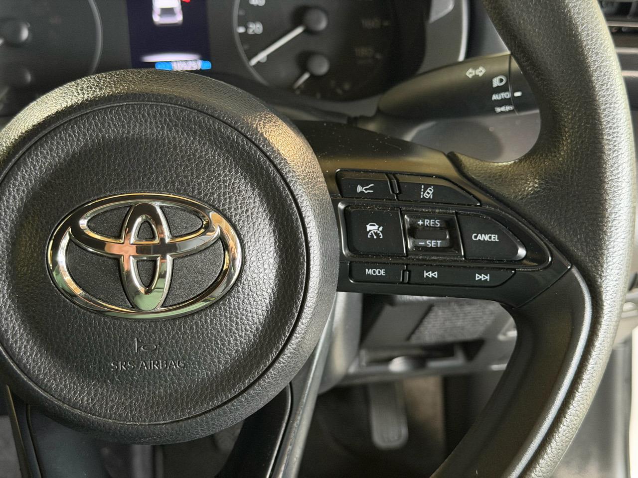 2021 Toyota Yaris Hybrid X Carousel 6