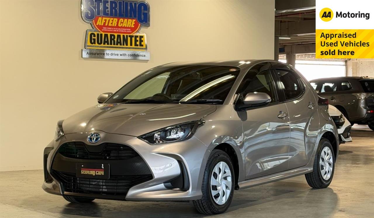 2021 Toyota Yaris Hybrid X Carousel 12