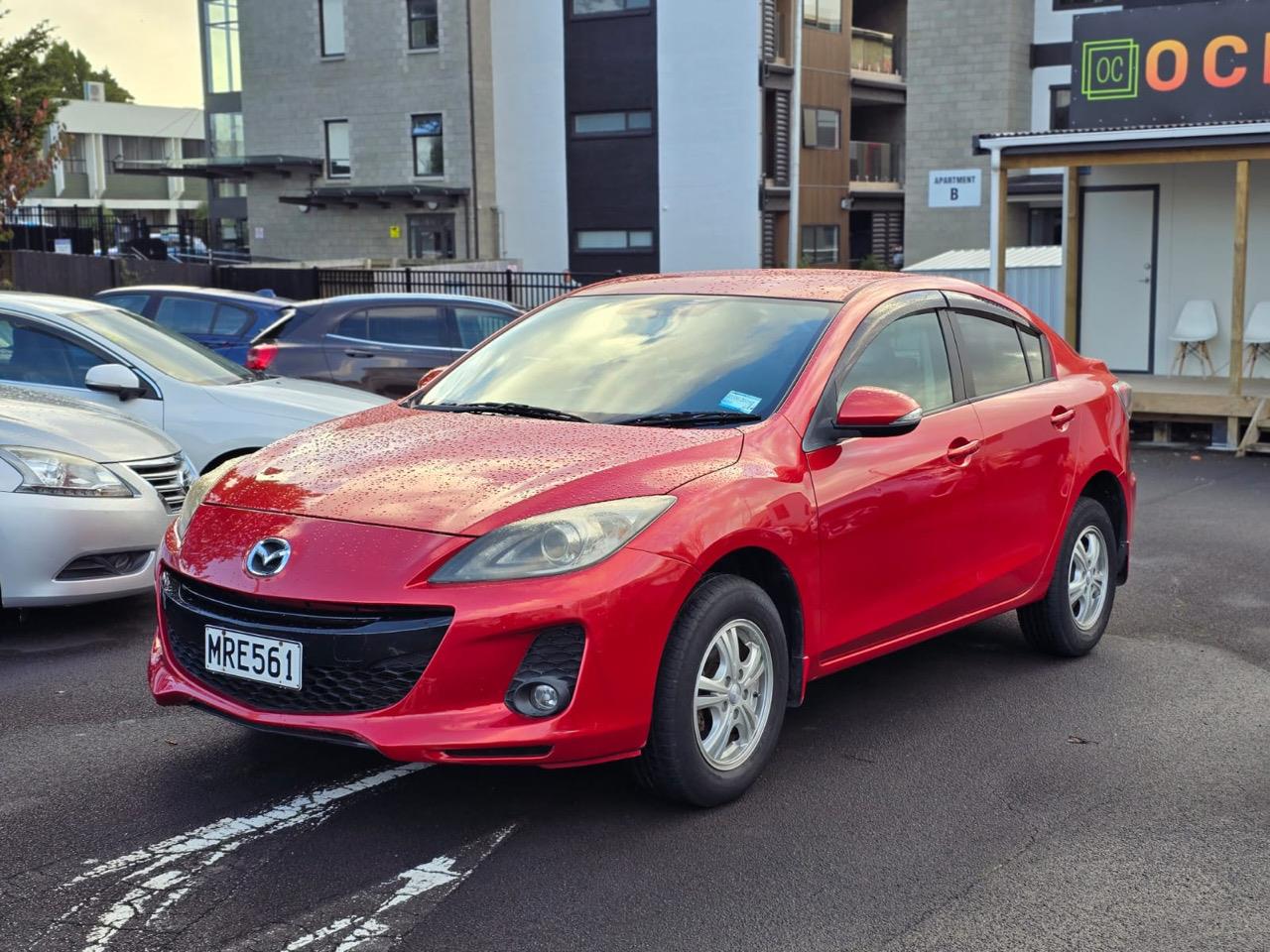 2013 Mazda Axela Carousel 2