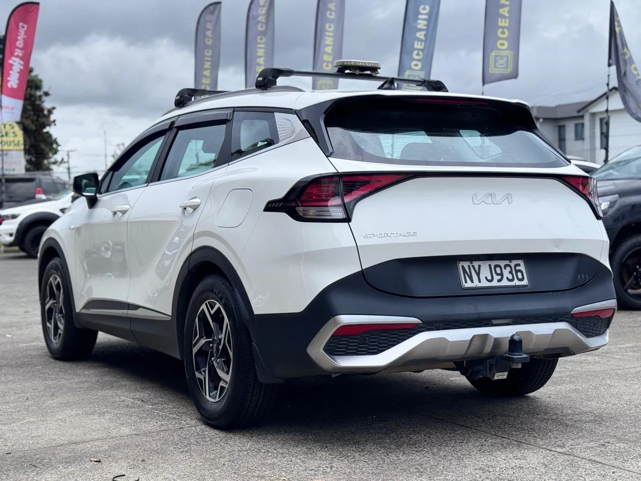2022 Kia Sportage URBAN LX 2.0P Carousel 3