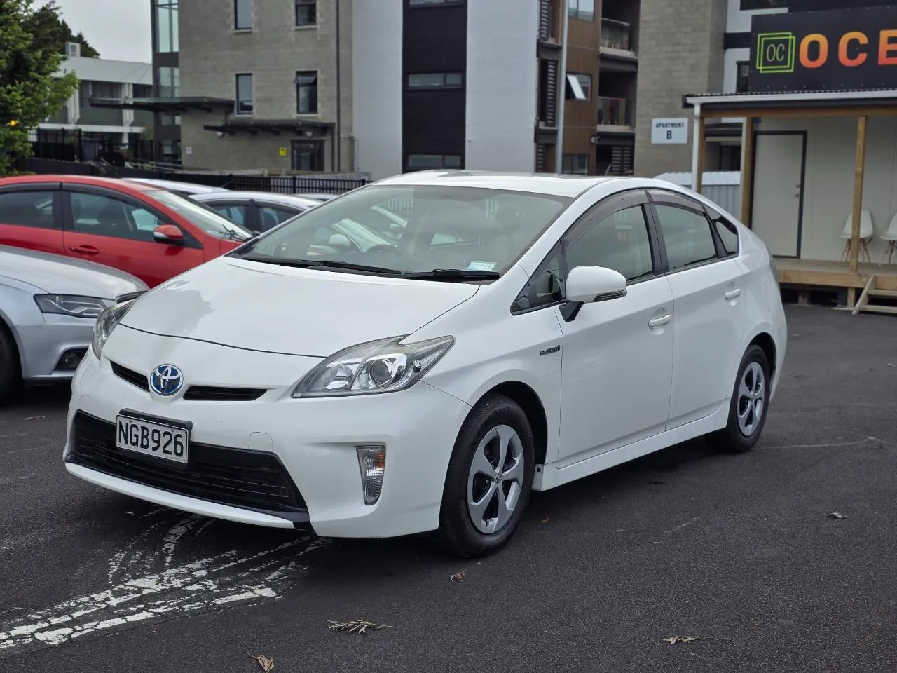 2014 Toyota PRIUS Carousel 2