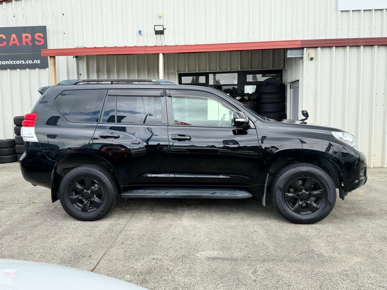 2012 Toyota Landcruiser PRADO Carousel 5