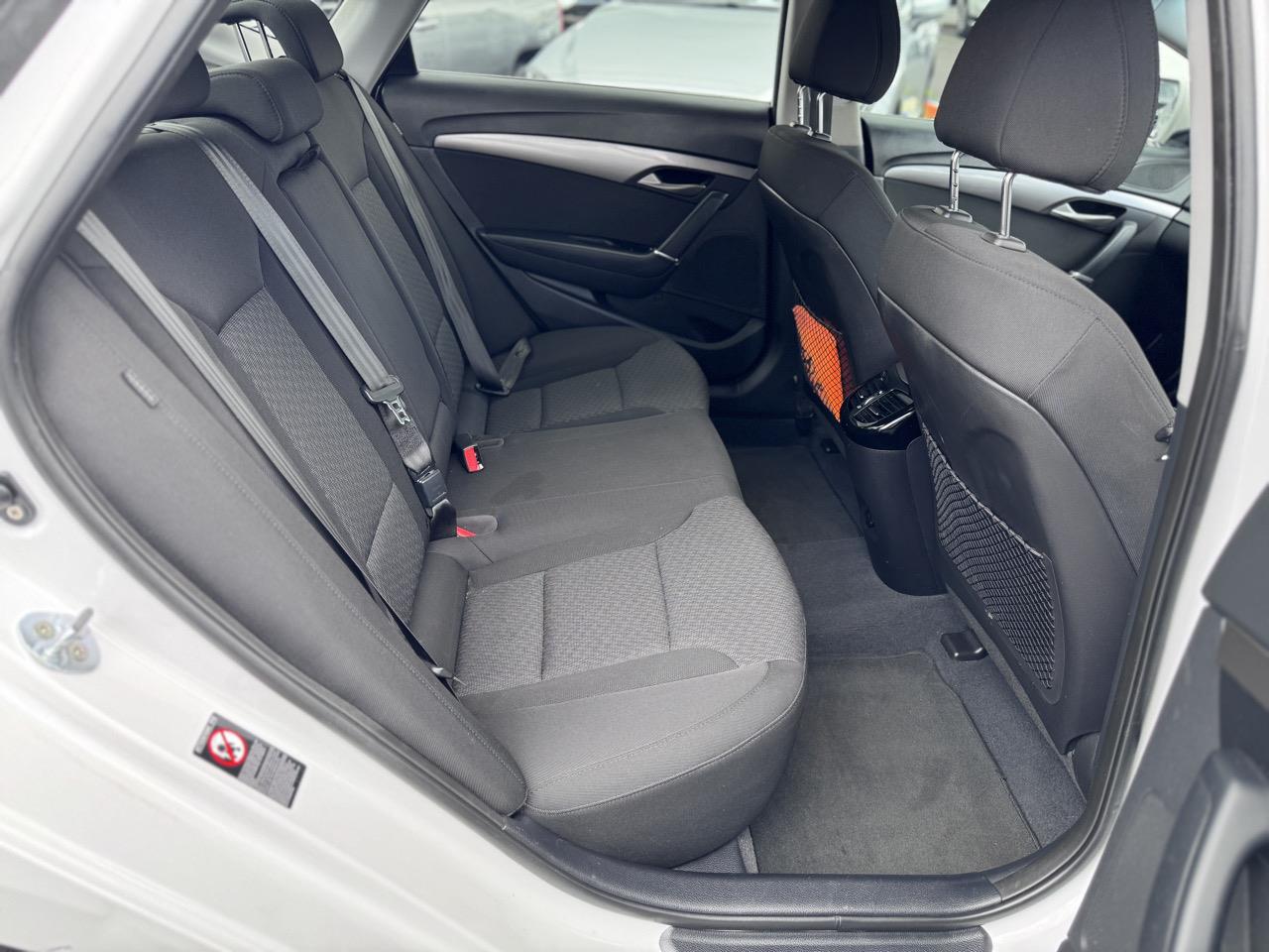 2018 Hyundai I40 2.0P/6AT/SL/4DR/5S Carousel 8