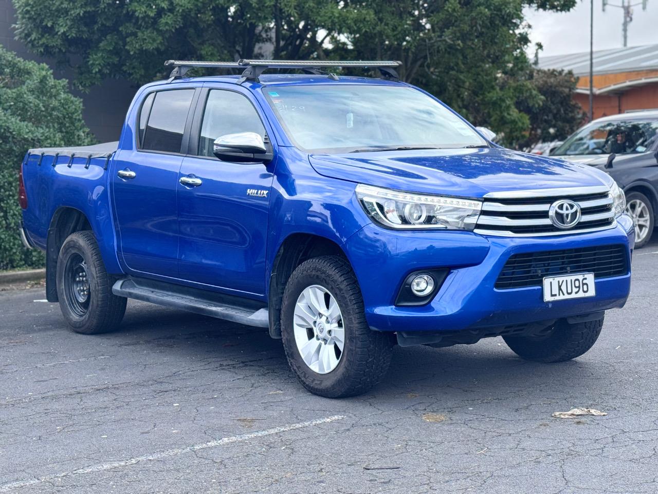 2018 Toyota HILUX SR5 TD DC 2.8D/6AT/U