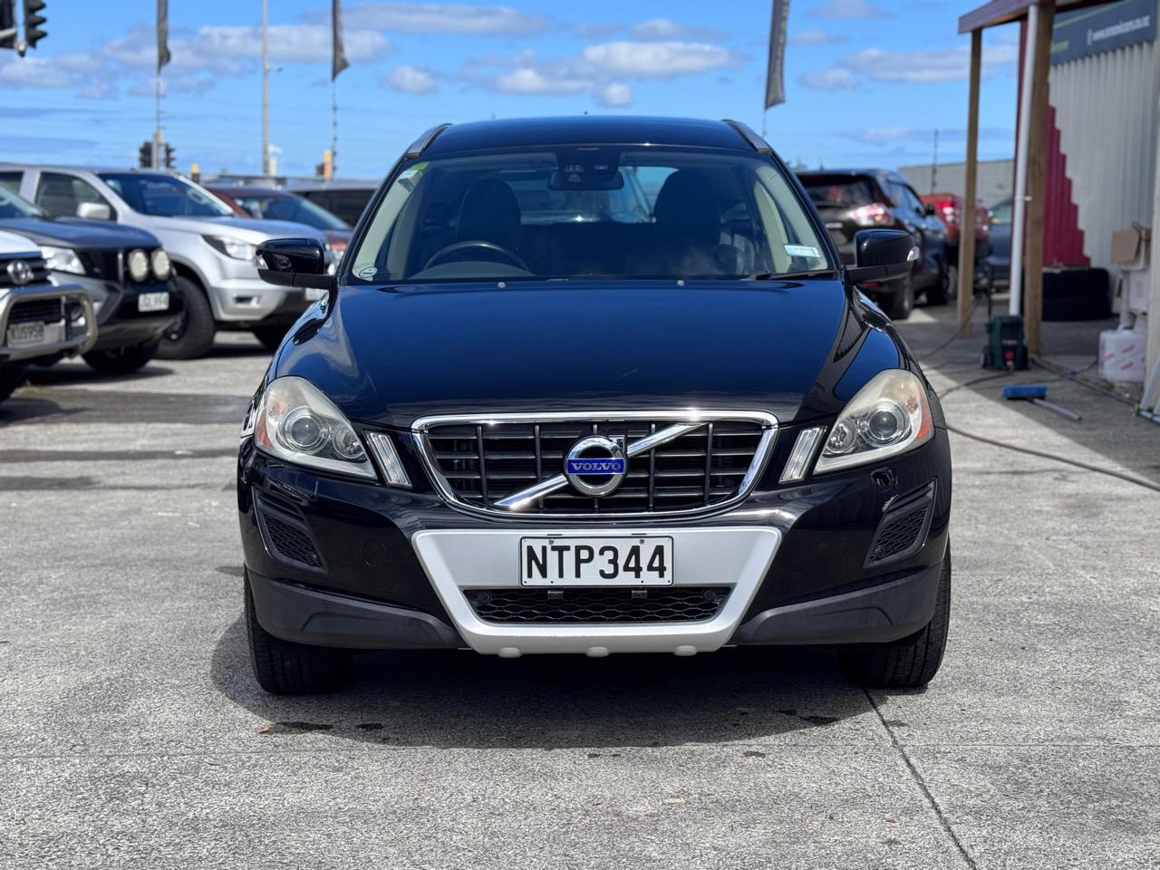 2011 Volvo XC60 Carousel 1