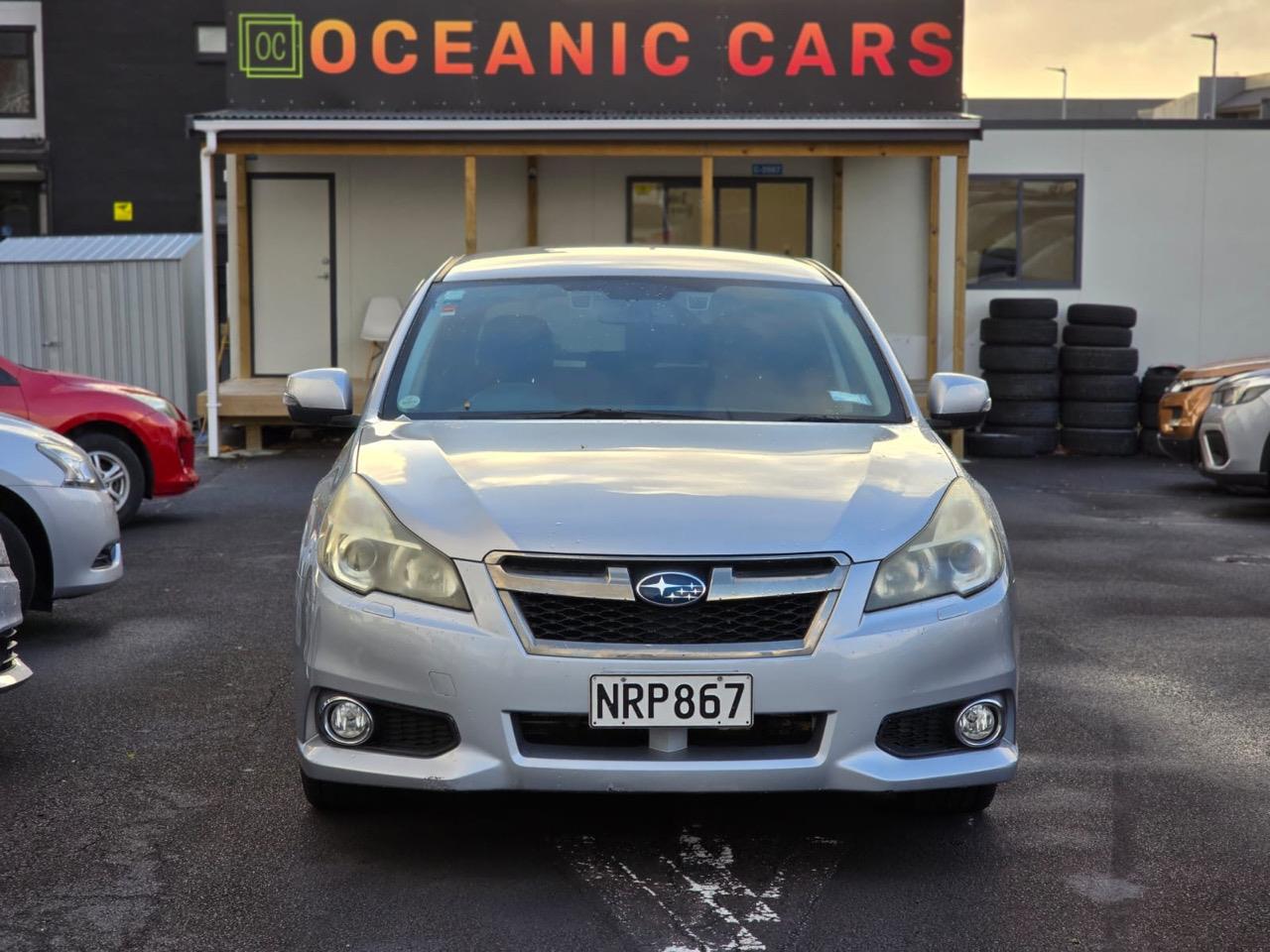 2013 Subaru LEGACY Carousel 1