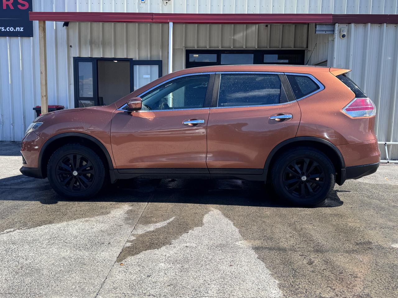 2016 Nissan X-TRAIL ST 2.5P/6CVT/SW/5DR Carousel 3