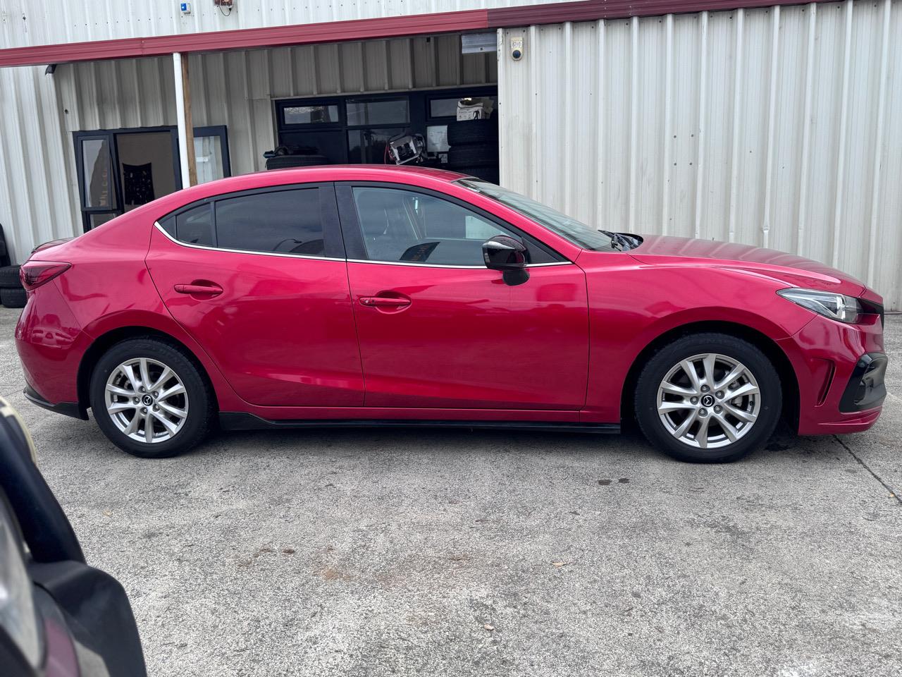 2014 Mazda Axela Carousel 5