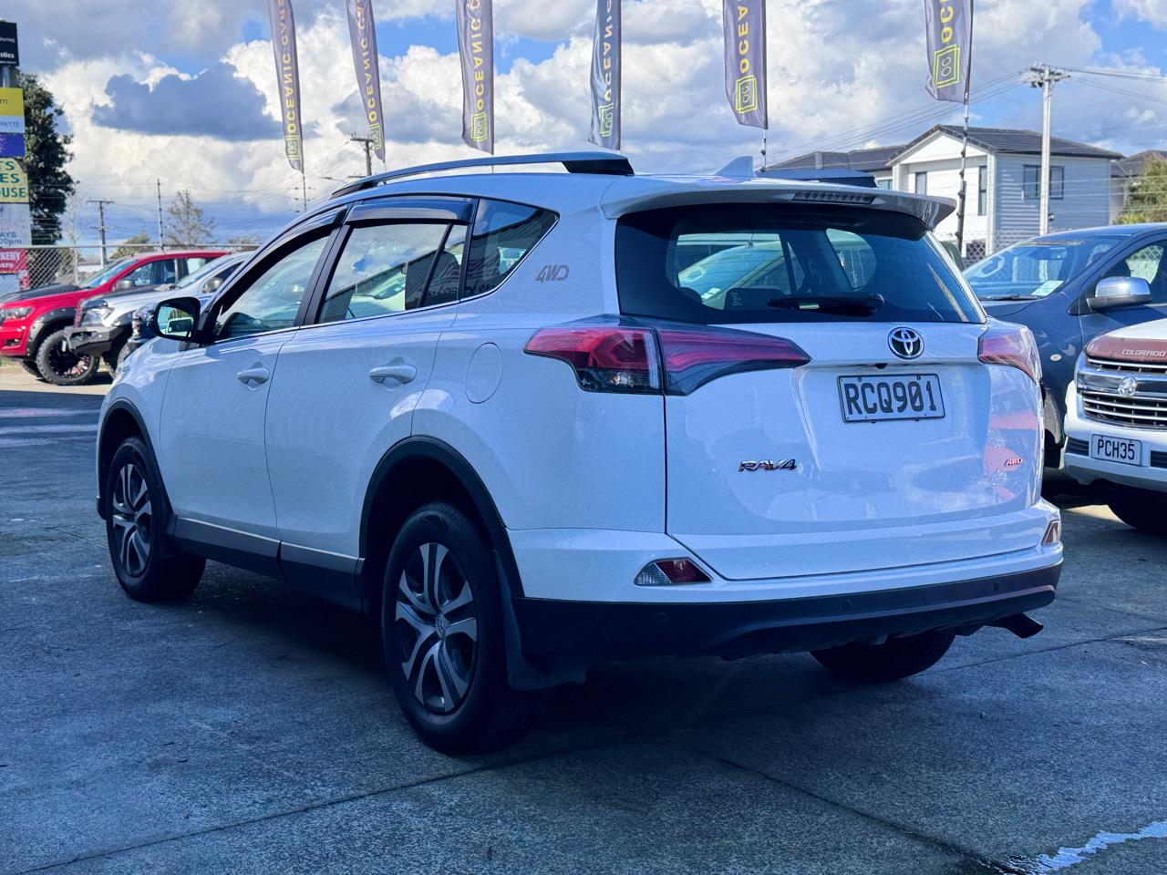 2017 Toyota Rav4 GX SUV 2.5p/4WD/6AT Carousel 3