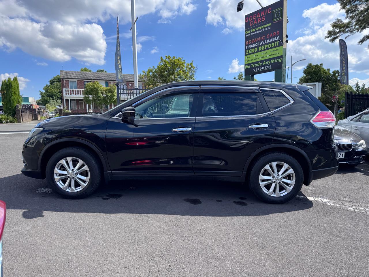 2014 Nissan X-Trail Carousel 3