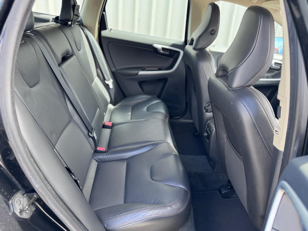 2011 Volvo XC60 Carousel 7